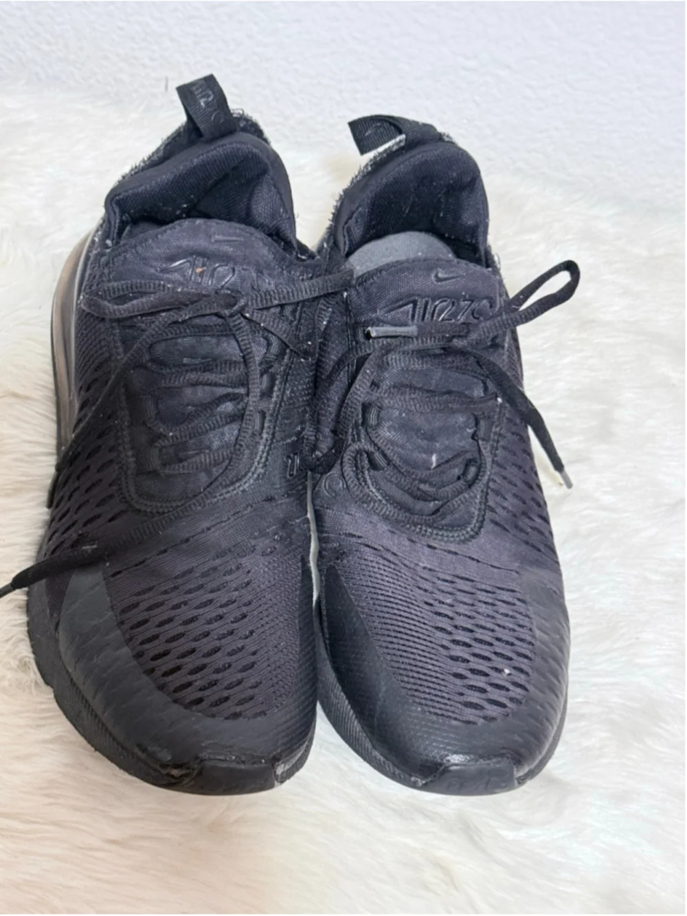Women's Nike Air Max 270 Sneakers Black 8.5